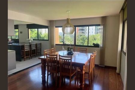 Apartamento à venda com 170m², 3 quartos e 2 vagas