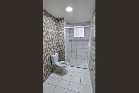 Banheiro de apartamento para alugar com 1 quarto, 49m² em Jardim da Laranjeira (Zona Leste), São Paulo