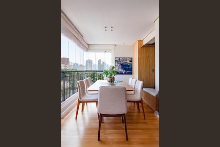 Apartamento à venda com 2 quartos, 113m² em Vila Mariana, São Paulo