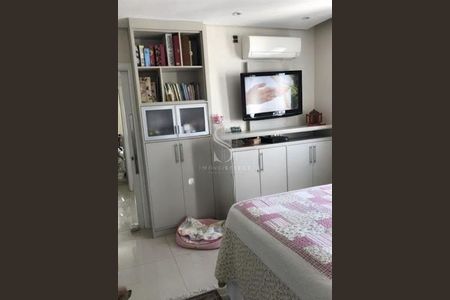 Apartamento à venda com 2 quartos, 130m² em Vila Olímpia, São Paulo