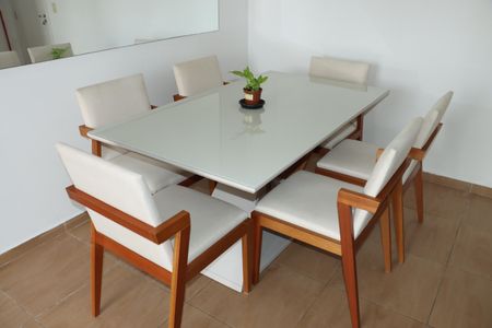 Apartamento para alugar com 2 quartos, 55m² em Rio Cotia, Cotia