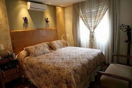 Apartamento à venda com 2 quartos, 177m² em Moema, São Paulo