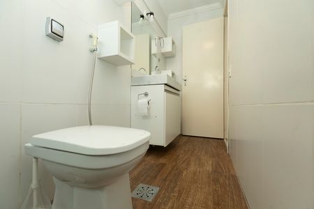 Apartamento à venda com 42m², 1 quarto e 1 vaga Apartamento à venda com 42m², 1 quarto e 1 vagaBANHEIRO