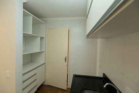 Apartamento à venda com 42m², 1 quarto e 1 vaga Apartamento à venda com 42m², 1 quarto e 1 vagaCOZINHA