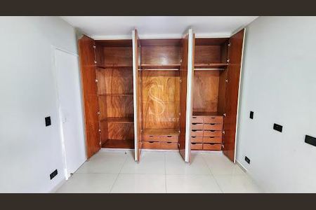 Apartamento à venda com 394m², 4 quartos e 2 vagas