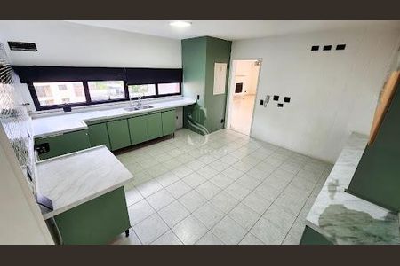 Apartamento à venda com 394m², 4 quartos e 2 vagas