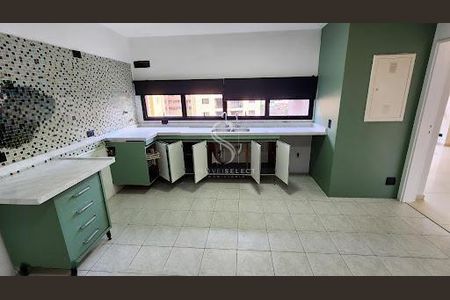 Apartamento à venda com 394m², 4 quartos e 2 vagas