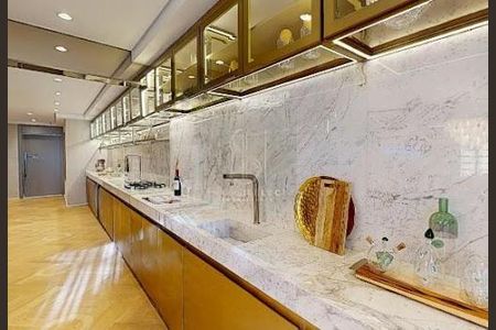 Apartamento à venda com 4 quartos, 251m² em Moema, São Paulo