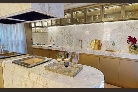 Apartamento à venda com 4 quartos, 251m² em Moema, São Paulo