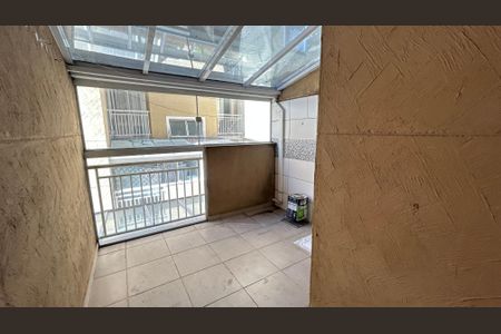 Apartamento para alugar com 43m², 2 quartos e 1 vagaÁrea de Serviço
