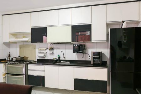 Casa para alugar com 233m², 3 quartos e 2 vagas Casa para alugar com 233m², 3 quartos e 2 vagasCozinha - 1º Pavimento