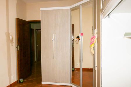 Casa para alugar com 233m², 3 quartos e 2 vagas Casa para alugar com 233m², 3 quartos e 2 vagasQuarto 3- 2º Pavimento
