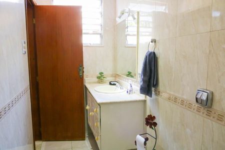 Casa para alugar com 233m², 3 quartos e 2 vagas Casa para alugar com 233m², 3 quartos e 2 vagasBanheiro do Quarto Suite - 2º Pavimento