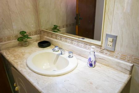 Casa para alugar com 233m², 3 quartos e 2 vagas Casa para alugar com 233m², 3 quartos e 2 vagasBanheiro do Quarto Suite - 2º Pavimento