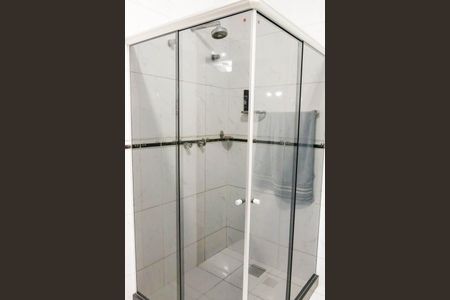 Casa para alugar com 233m², 3 quartos e 2 vagas Casa para alugar com 233m², 3 quartos e 2 vagasBanheiro - 2º Pavimento