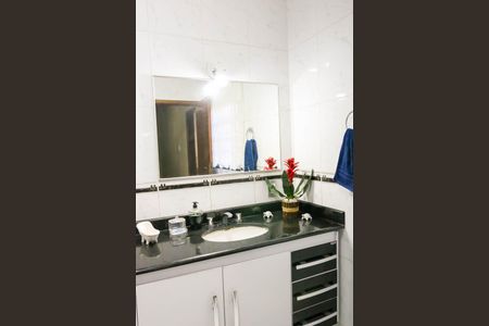 Casa para alugar com 233m², 3 quartos e 2 vagas Casa para alugar com 233m², 3 quartos e 2 vagasBanheiro - 2º Pavimento