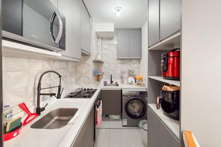 Apartamento à venda com 37m², 2 quartos e 1 vaga Apartamento à venda com 37m², 2 quartos e 1 vagaCozinha e Área de Serviço