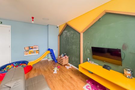 Apartamento à venda com 37m², 2 quartos e 1 vaga Apartamento à venda com 37m², 2 quartos e 1 vagaBrinquedoteca