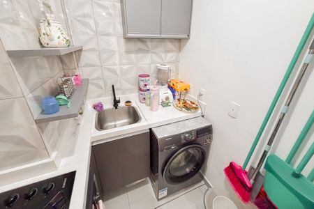 Apartamento à venda com 37m², 2 quartos e 1 vaga Apartamento à venda com 37m², 2 quartos e 1 vagaCozinha e Área de Serviço