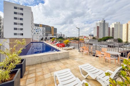 Apartamento à venda com 37m², 2 quartos e 1 vaga Apartamento à venda com 37m², 2 quartos e 1 vagaPiscina
