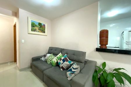 Apartamento à venda com 78m², 3 quartos e 1 vaga Apartamento à venda com 78m², 3 quartos e 1 vagaSala