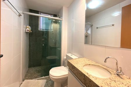 Apartamento à venda com 78m², 3 quartos e 1 vaga Apartamento à venda com 78m², 3 quartos e 1 vagaBanheiro