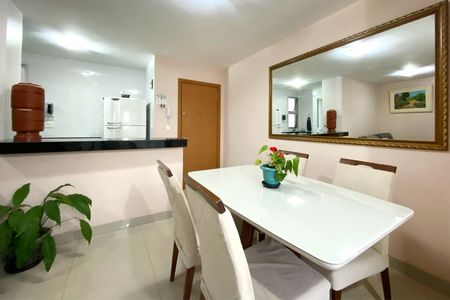 Apartamento à venda com 78m², 3 quartos e 1 vaga Apartamento à venda com 78m², 3 quartos e 1 vagaSala