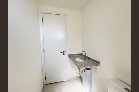 Apartamento à venda com 38m², 2 quartos e sem vaga Apartamento à venda com 38m², 2 quartos e sem vagaBanheiro