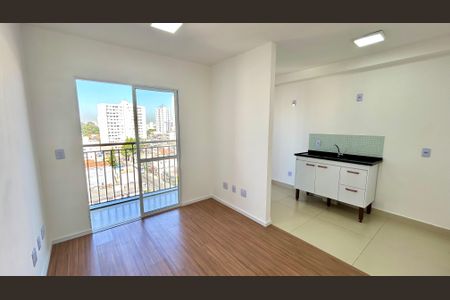 Sala de apartamento para alugar com 2 quartos, 44m² em Jardim Aida, Guarulhos