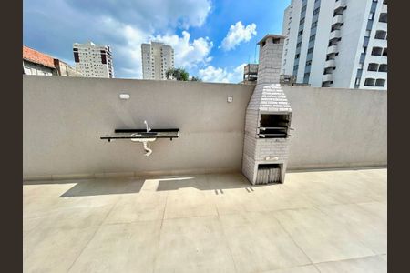 Apartamento para alugar com 44m², 2 quartos e 1 vagaÁrea comum - Churrasqueira