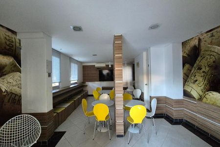 Apartamento à venda com 47m², 2 quartos e 1 vagaÁrea comum - Salão de festas