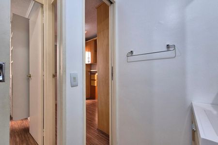 Apartamento à venda com 47m², 2 quartos e 1 vagaDetalhe do Banheiro 