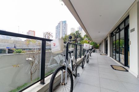 Apartamento à venda com 37m², 1 quarto e 1 vagaÁrea comum