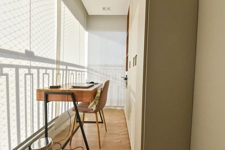 Apartamento à venda com 148m², 3 quartos e 2 vagas Apartamento à venda com 148m², 3 quartos e 2 vagasEscritório da suíte 1