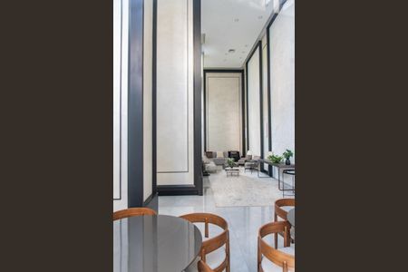 Apartamento à venda com 148m², 3 quartos e 2 vagas Apartamento à venda com 148m², 3 quartos e 2 vagasÁrea comum - Salão de festas