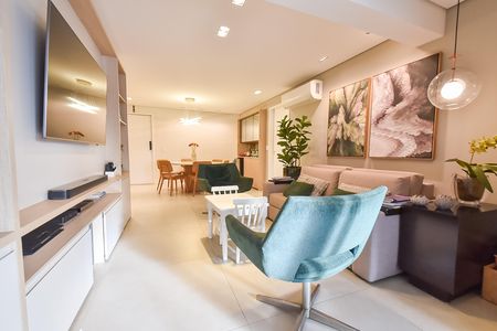 Sala de apartamento à venda com 3 quartos, 148m² em Vila Mariana, São Paulo