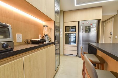 Apartamento à venda com 148m², 3 quartos e 2 vagas Apartamento à venda com 148m², 3 quartos e 2 vagasCozinha