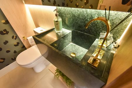 Apartamento à venda com 148m², 3 quartos e 2 vagas Apartamento à venda com 148m², 3 quartos e 2 vagasLavabo