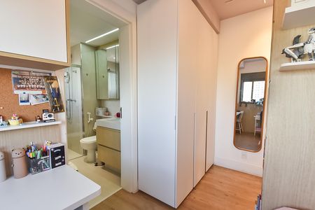 Apartamento à venda com 148m², 3 quartos e 2 vagas Apartamento à venda com 148m², 3 quartos e 2 vagasSuíte 3