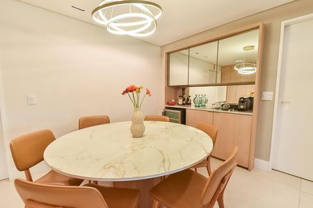 Apartamento à venda com 148m², 3 quartos e 2 vagas Apartamento à venda com 148m², 3 quartos e 2 vagasSala