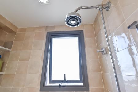Apartamento à venda com 148m², 3 quartos e 2 vagas Apartamento à venda com 148m², 3 quartos e 2 vagasBanheiro da suíte 1