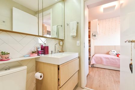 Apartamento à venda com 148m², 3 quartos e 2 vagas Apartamento à venda com 148m², 3 quartos e 2 vagasBanheiro da suíte 3