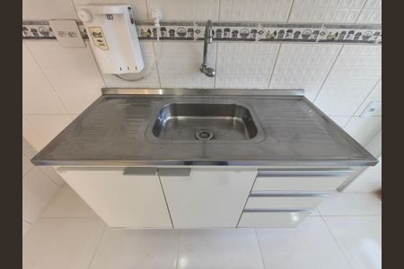 Apartamento para alugar com 2 quartos, 50m² em Jacarepaguá, Rio de Janeiro