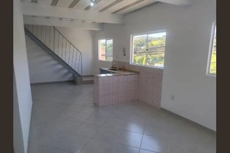 Cozinha de kitnet/studio para alugar com 1 quarto, 30m² em Bonsucesso, Contagem