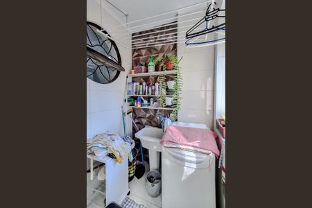 Apartamento à venda com 69m², 3 quartos e 1 vagaÁrea de Serviço