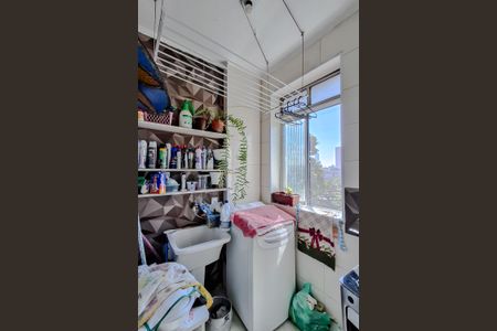 Apartamento à venda com 69m², 3 quartos e 1 vagaÁrea de Serviço
