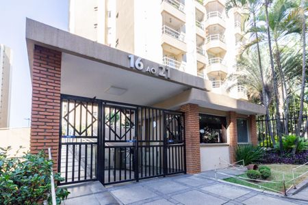 Apartamento para alugar com 56m², 2 quartos e 1 vagaFachada e Portaria