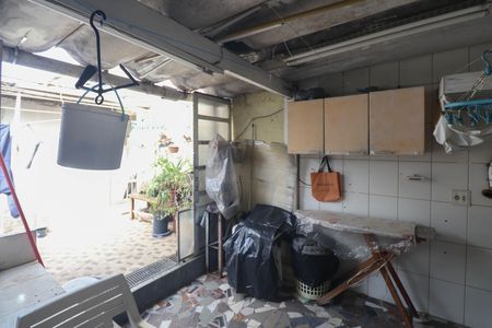 Casa à venda com 96m², 3 quartos e sem vagaÁrea de Serviço