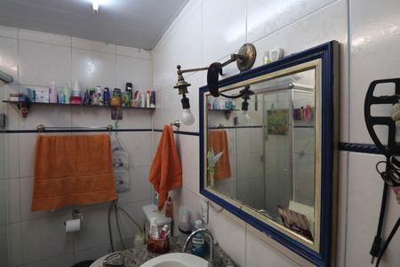 Casa à venda com 96m², 3 quartos e sem vagaBanheiro da Suíte