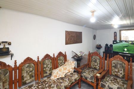 Casa à venda com 96m², 3 quartos e sem vagasala 